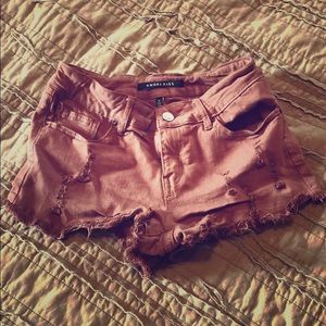 Rustic, distressed shorty shorts